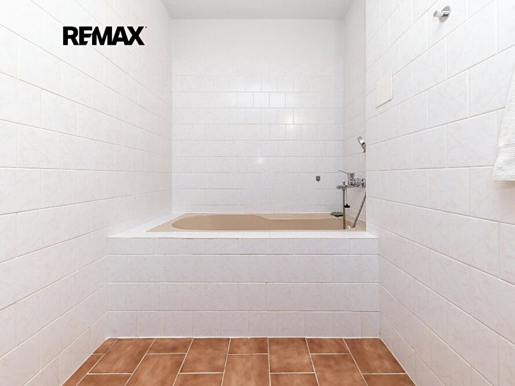 Prodej domu, 297 m² (35 z 39)
