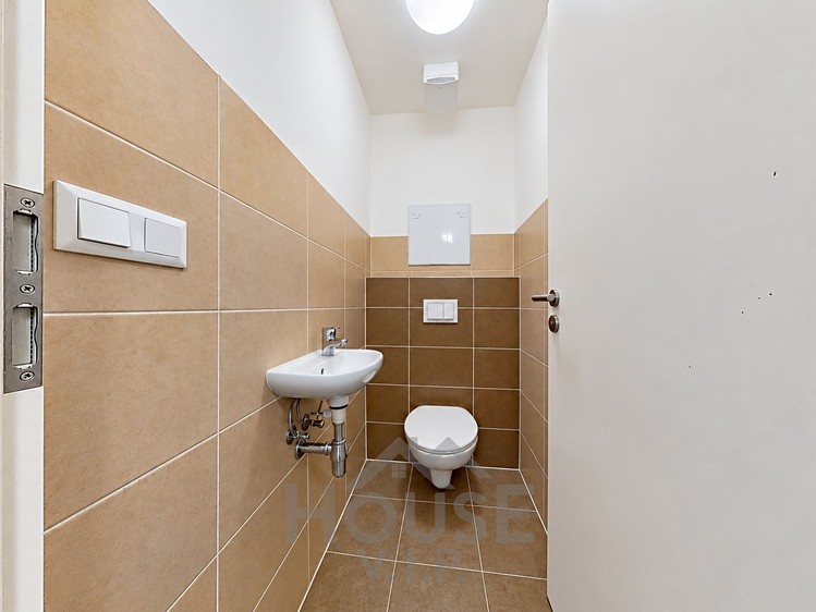 Квартира 2+kk на продаж, 66 м² (18 з 36)