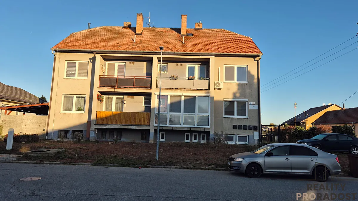 Pronájem bytu 1+1 27 m²
