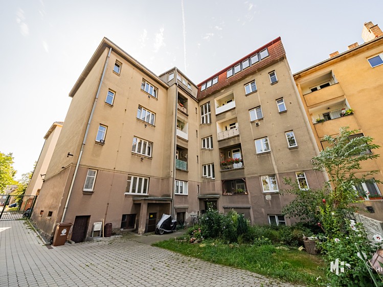 Prodej bytu 2+kk, 104 m² (34 z 56)