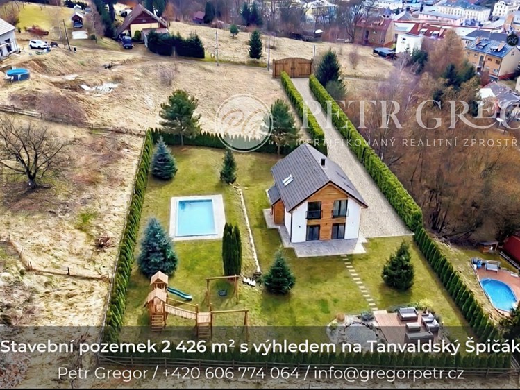Prodej pozemku, 2 426 m² (3 z 11)