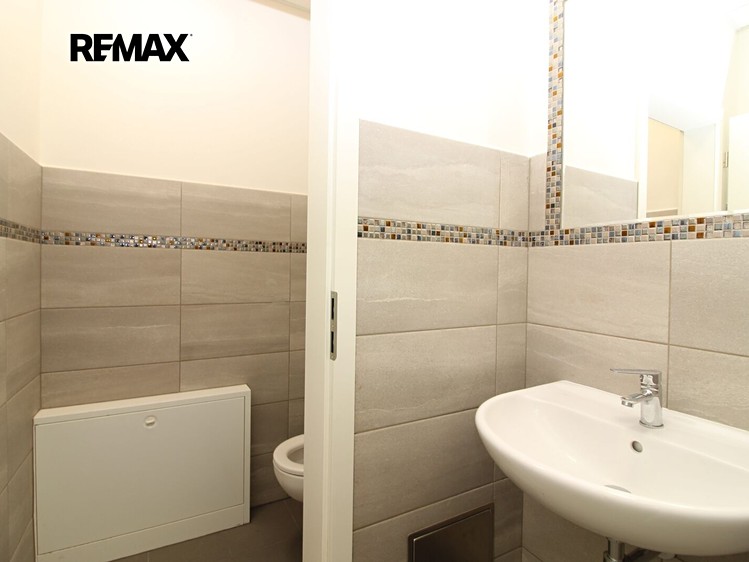 Комерційне приміщення в оренду, 49 м² (10 з 26)