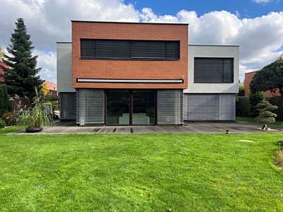 Будинок на продаж, 283 м² (2 з 48)