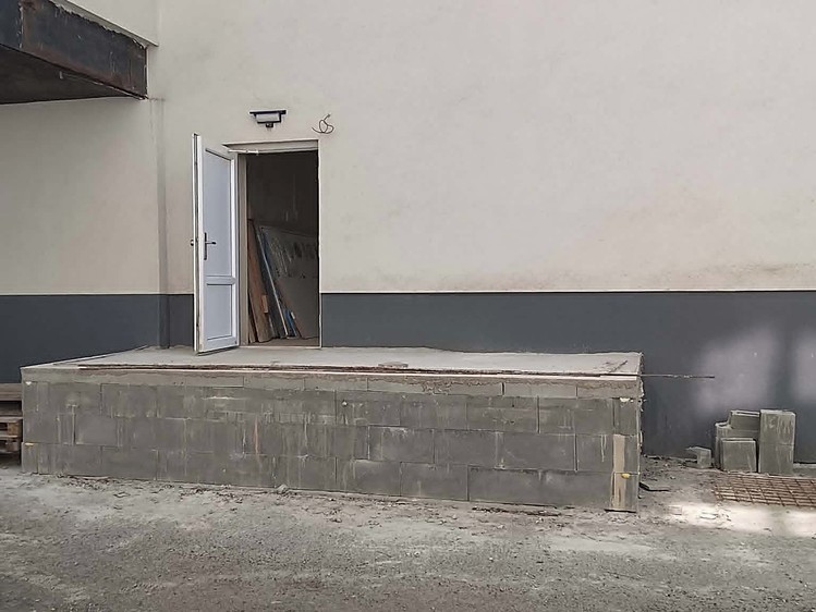 Pronájem komerčního prostoru, 200 m² (4 z 6)