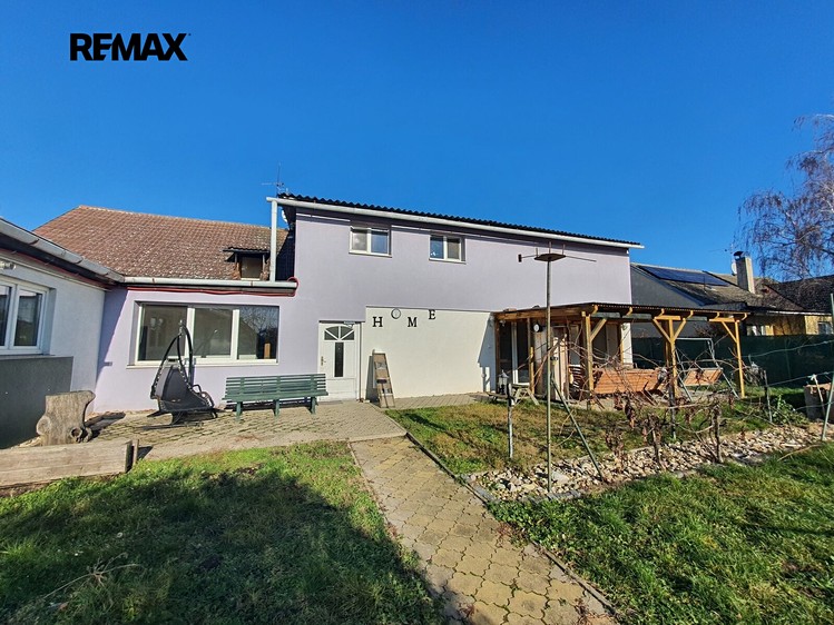 Prodej domu, 257 m² (62 z 75)