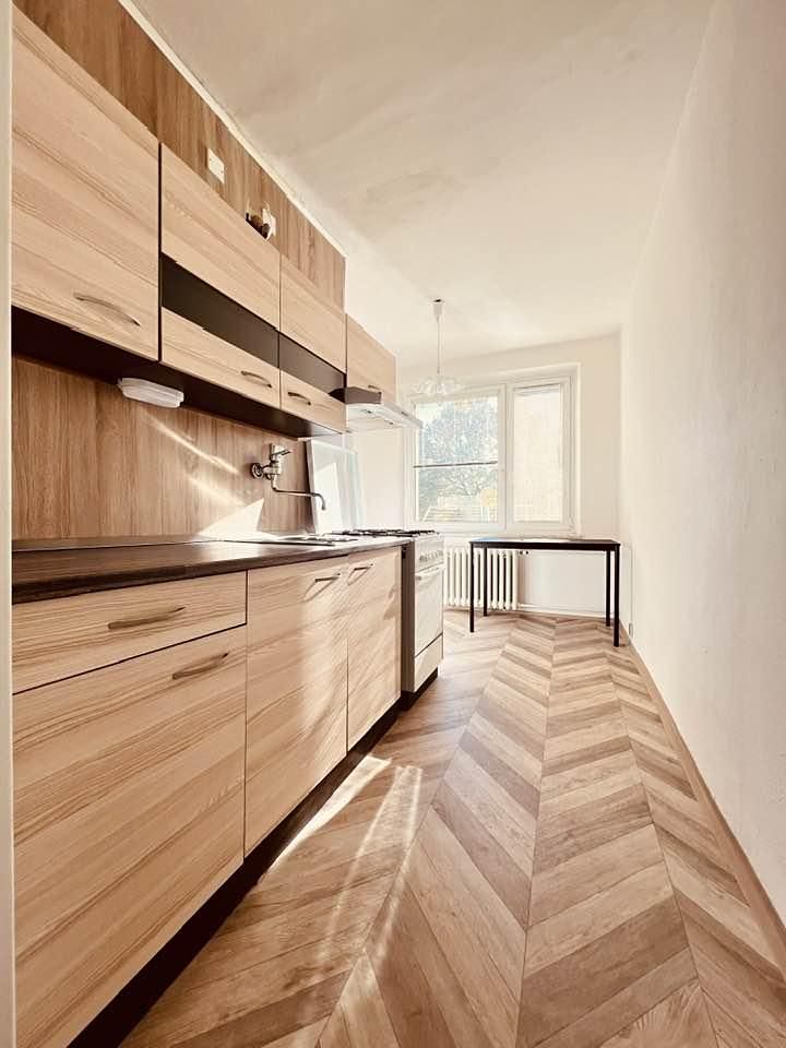 Pronájem bytu 1+1 38 m²