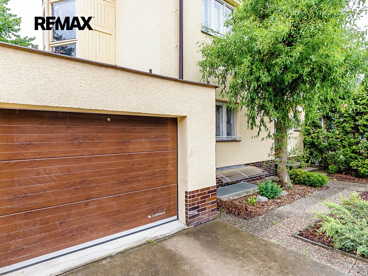 Prodej domu, 244 m² (21 z 26)