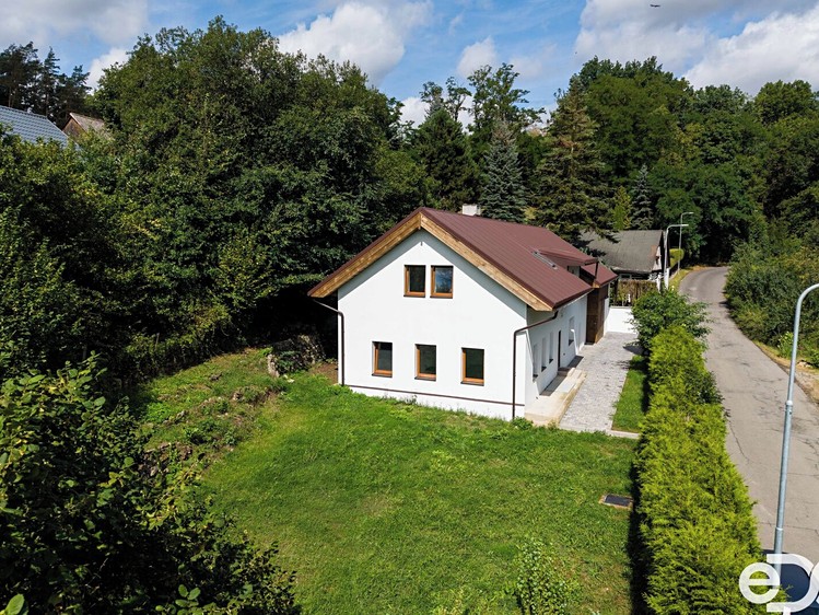 Prodej domu, 232 m² (1 z 36)
