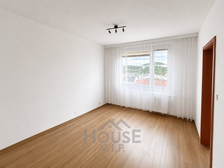 Квартира 2+kk в оренду, 37 м² (4 з 18)