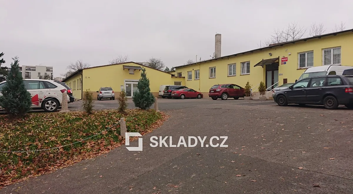 Pronájem skladového prostoru 468 m²