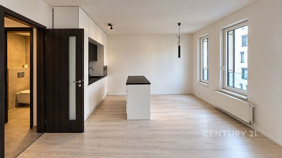 Pronájem bytu 1+kk 32 m² – fotografie 5