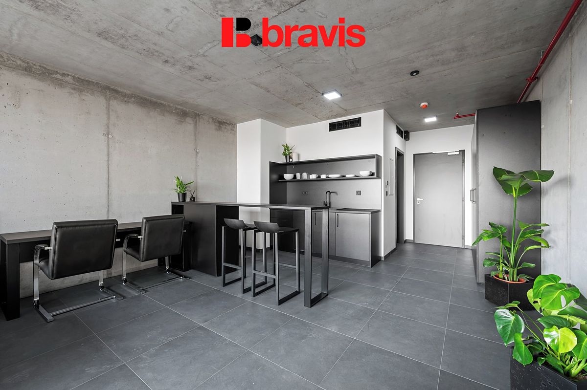Pronájem bytu 1+kk 36 m² – fotografie 4