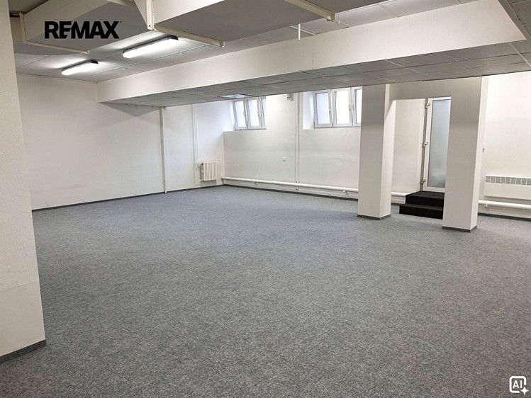 Комерційне приміщення в оренду, 107 м² (3 з 6)