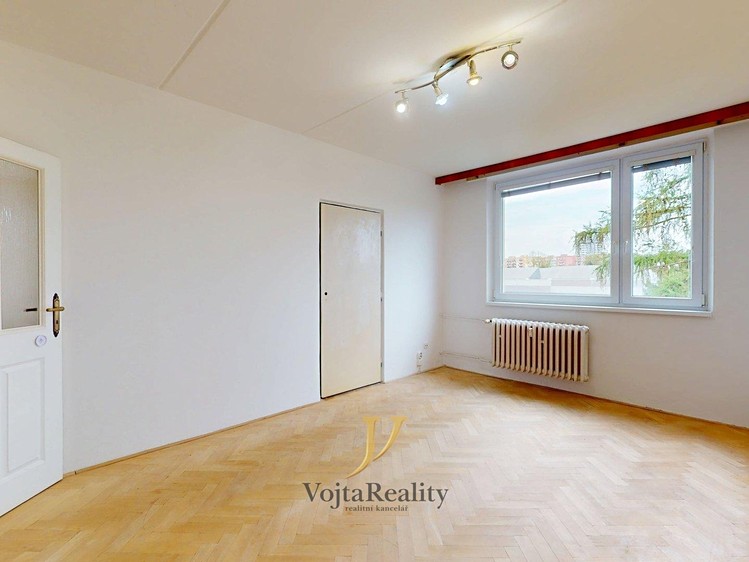 Prodej bytu 2+1, 58 m² (4 z 14)
