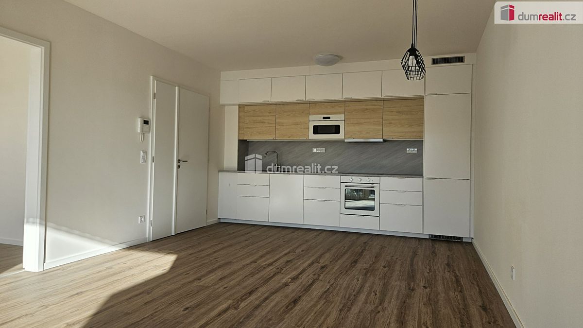 Prodej bytu 2+kk 70 m², Kladno – fotka 1 z 3