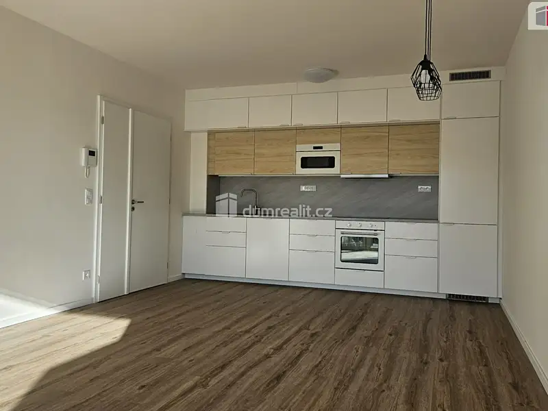Prodej bytu 2+kk 70 m², Kladno – náhled fotky 1
