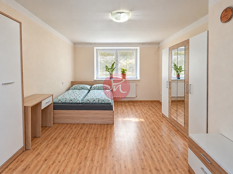 Комерційне приміщення на продаж, 340 м² (14 з 34)
