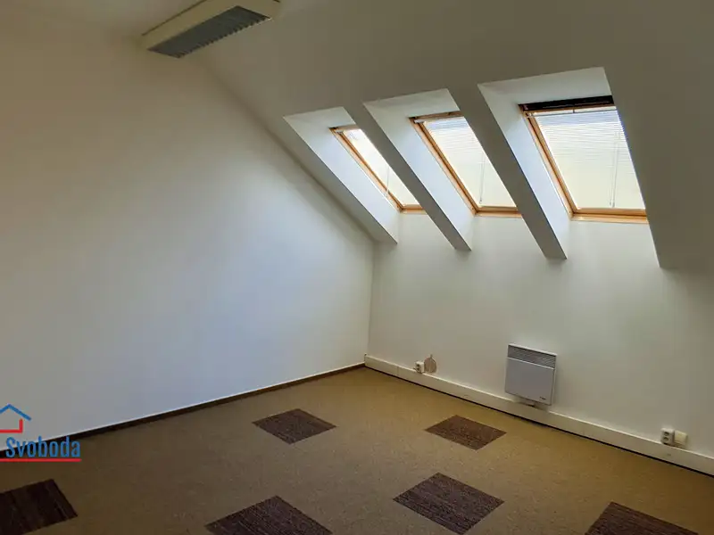 Pronájem kanceláře 19 m², Frýdek-Místek – náhled fotky 3