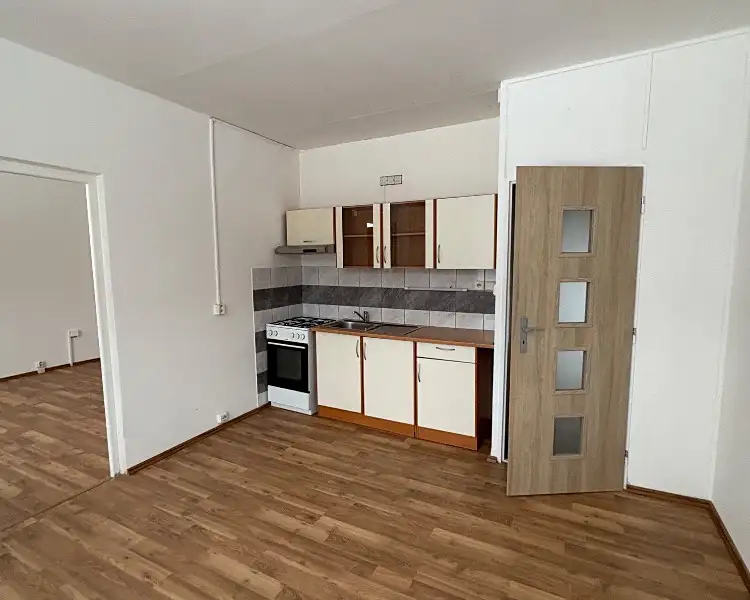 Prodej bytu 1+1 38 m², Duchcov – náhled fotky 1