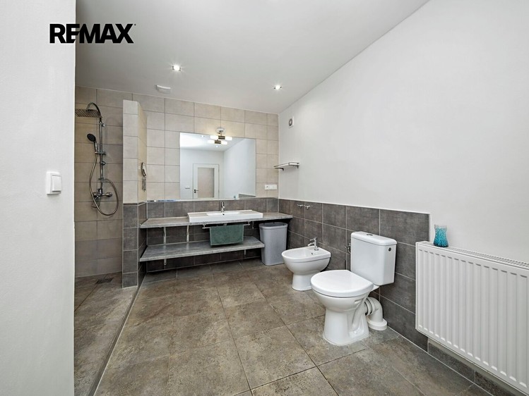 Haus zum Kauf, 210 m² (15 von 34)