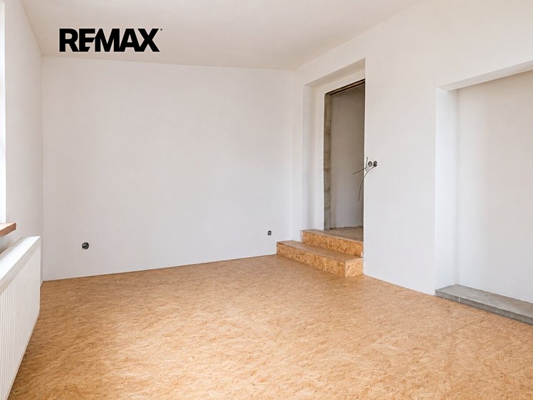 Prodej domu, 320 m² (33 z 76)
