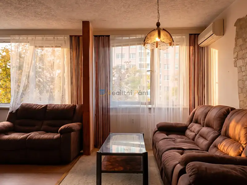 Prodej bytu 3+kk 62 m², Praha – náhled fotky 1