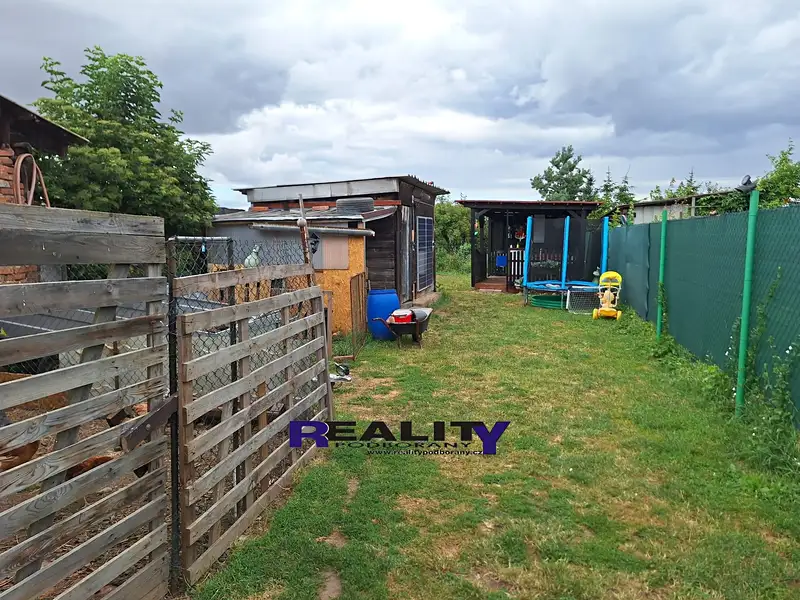 Pronájem zahrady 164 m², Očihov – náhled fotky 1
