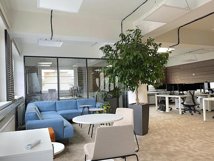 Комерційне приміщення в оренду, 164 м² (7 з 10)