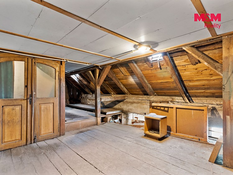 Комерційне приміщення на продаж, 450 м² (27 з 30)