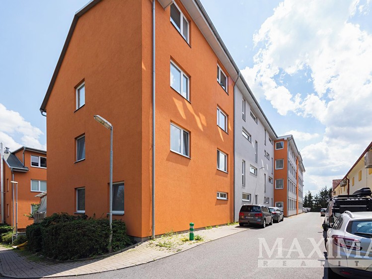 Квартира 3+kk на продаж, 74 м² (25 з 25)