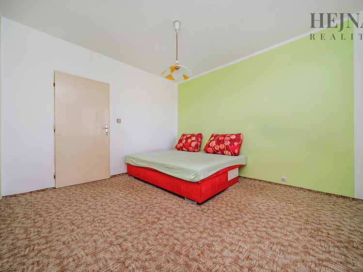 Prodej bytu 3+1, 76 m² (9 z 18)