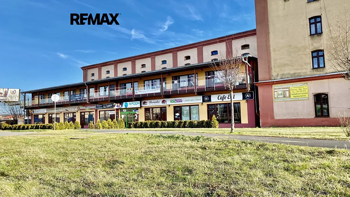 Pronájem obchodního prostoru 40 m²