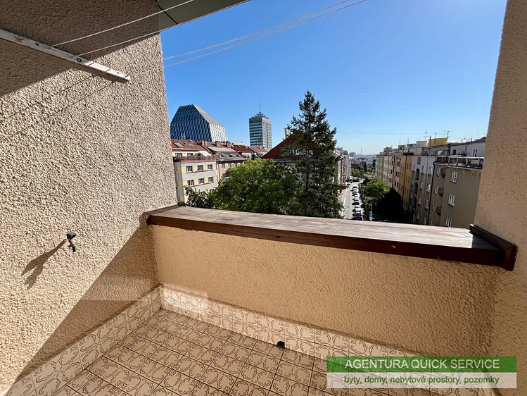 Квартира 4+kk в оренду, 150 м² (12 з 17)
