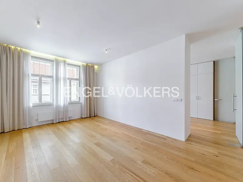 Pronájem bytu 5+kk 184 m², Praha – náhled fotky 3