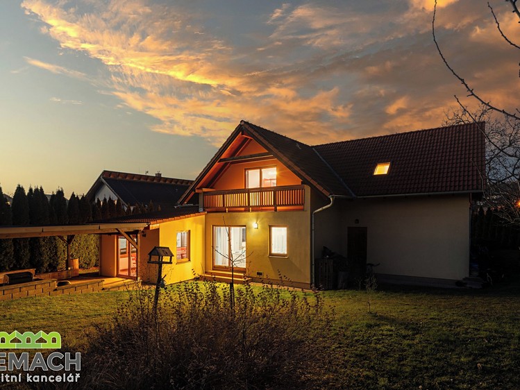 Будинок на продаж, 190 м² (32 з 32)