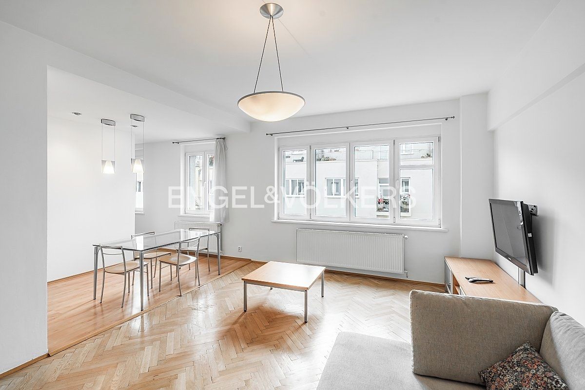 Pronájem bytu 3+kk 104 m², Praha – fotka 1 z 3