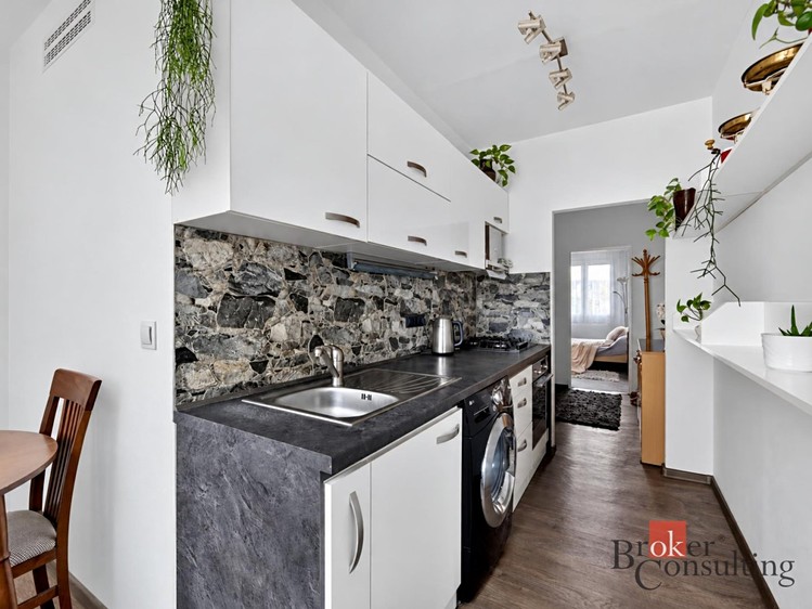 Wohnung 2+1 zum Kauf, 58 m² (7 von 13)