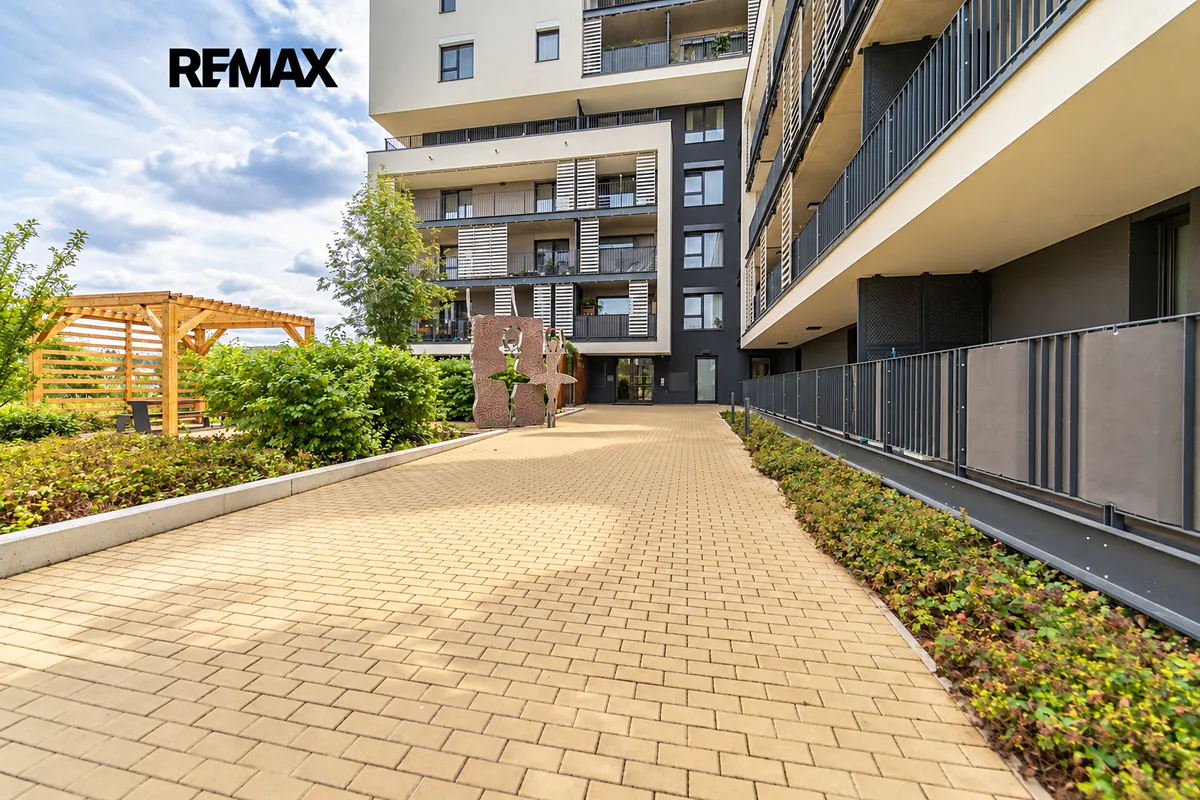 Pronájem bytu 4+kk 113 m²