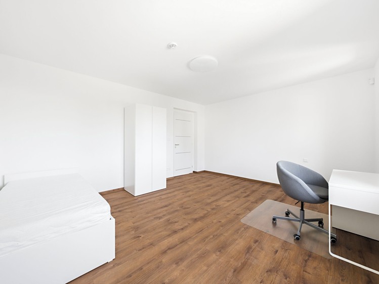 Pronájem bytu 2+1, 60 m² (4 z 8)