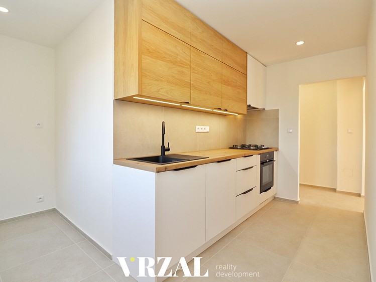 Prodej bytu 3+1, 66 m² (5 z 21)