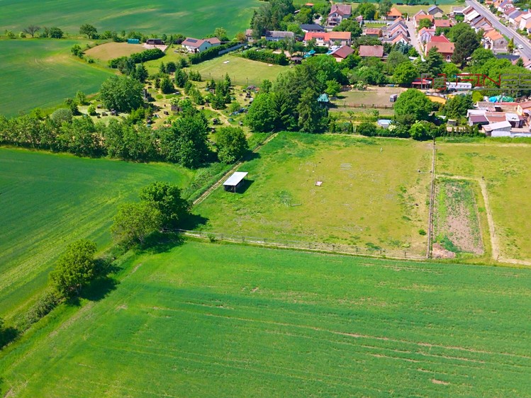Prodej pozemku, 1 310 m² (2 z 14)