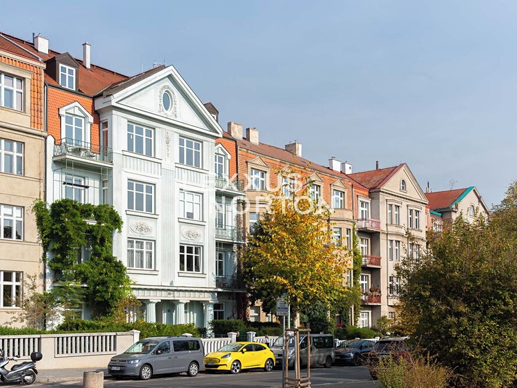 Pronájem bytu 3+1, 120 m² (12 z 12)