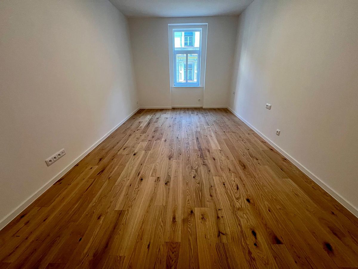 Pronájem bytu 1+kk 33 m²