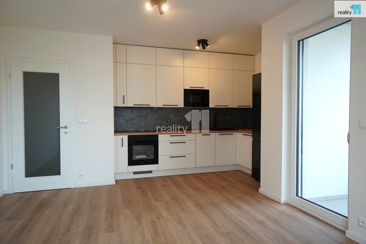 Pronájem bytu 2+kk 56 m²