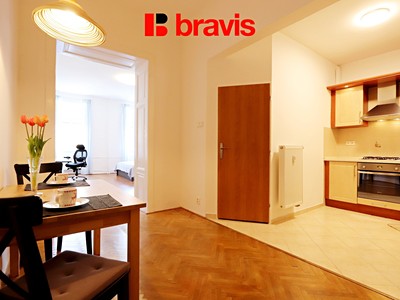 Prodej bytu 1+1, 53 m² (2 z 10)