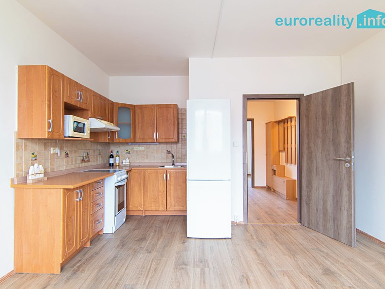 Квартира 2+kk в оренду, 42 м² (3 з 10)
