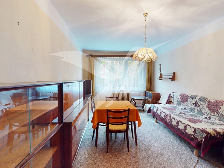 Pronájem bytu 2+1, 53 m² (1 z 7)