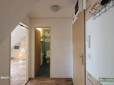 Квартира 3+kk в оренду, 85 м² (3 з 18)