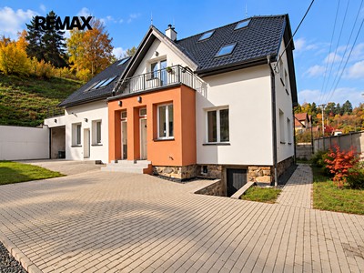 Haus zum Kauf, 272 m² (3 von 62)