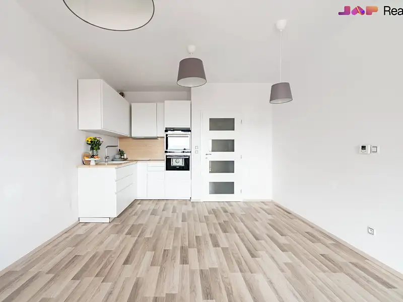 Prodej bytu 2+kk 50 m², Moravany – náhled fotky 3